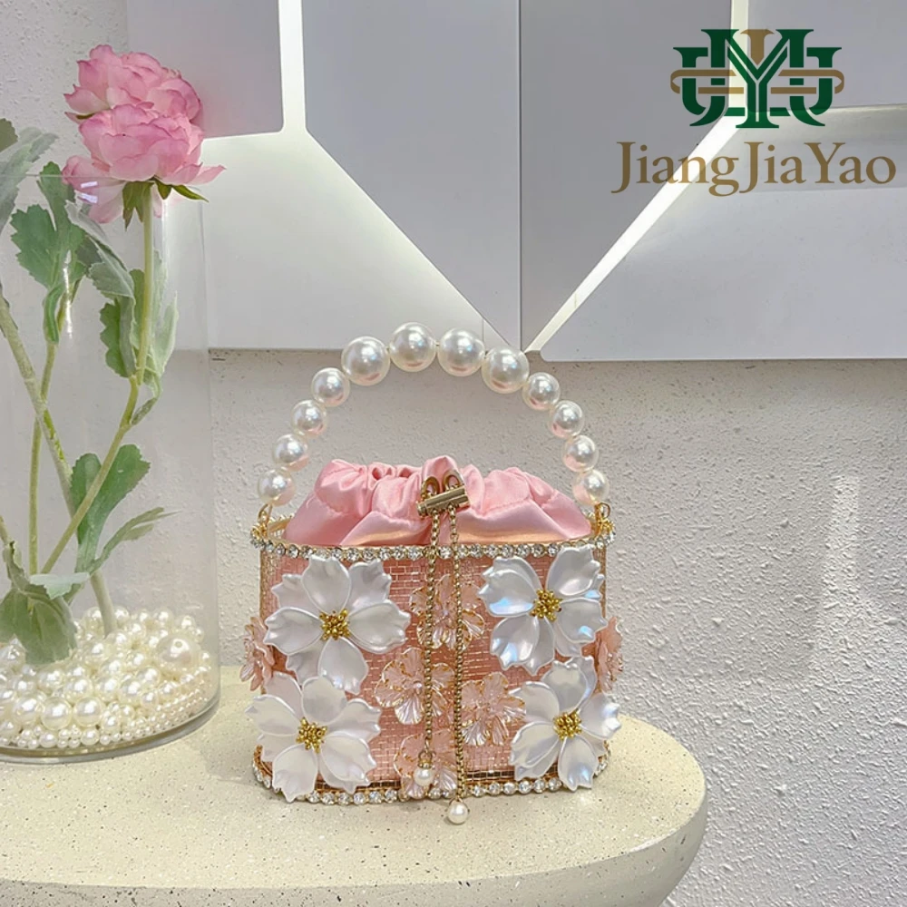 

Женская ретро-сумка-корзина в форме цветка с перфорацией, блестящими стразами и цепочкой, для вечеринок