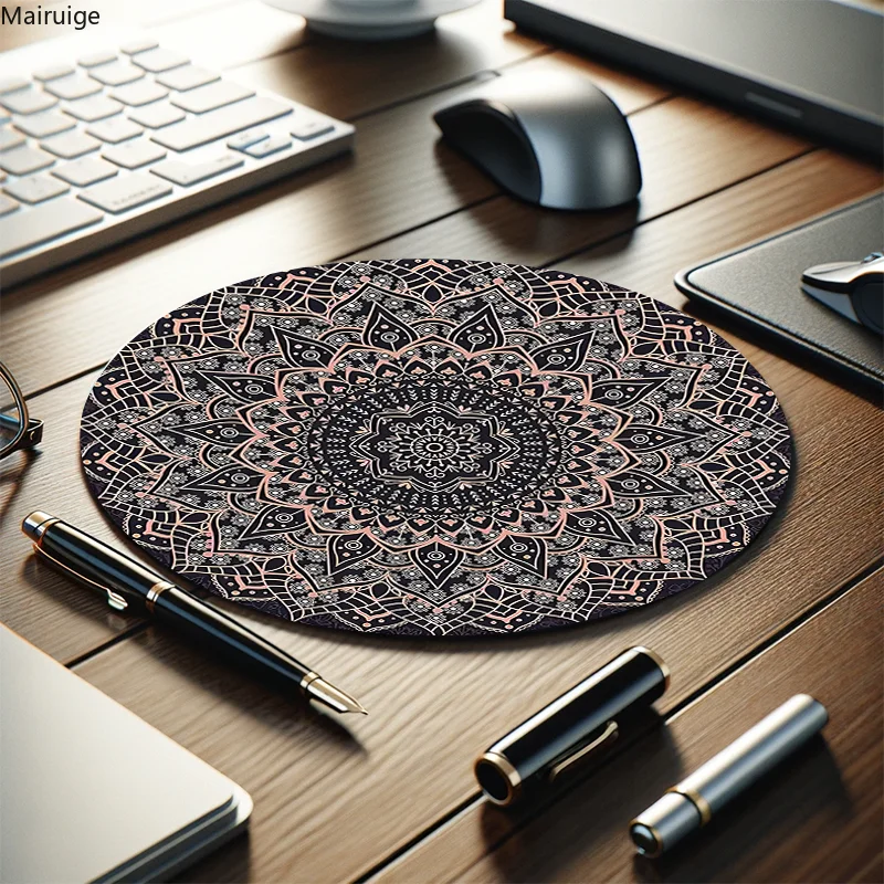

Exquisite floral pattern design, circular mouse pad with anti slip rubber base suitable for office and home decoration