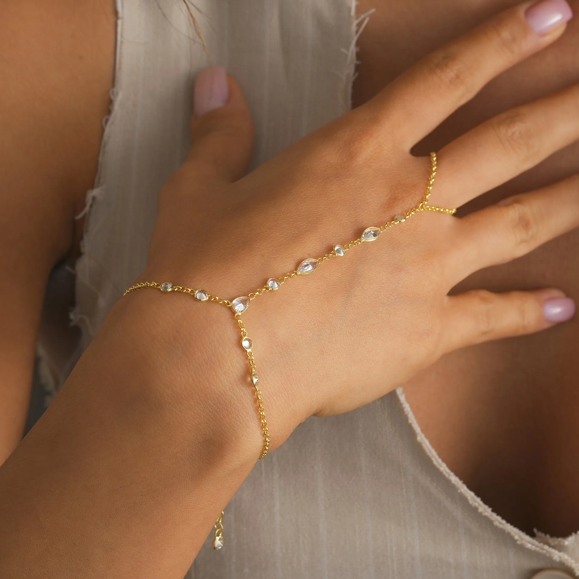 Gold Color Stainless Steel Hand Chain Bracelets for Women Summer Jewelry Luxury Waterdrop Shape Rhinestone Link Ring Bracelets