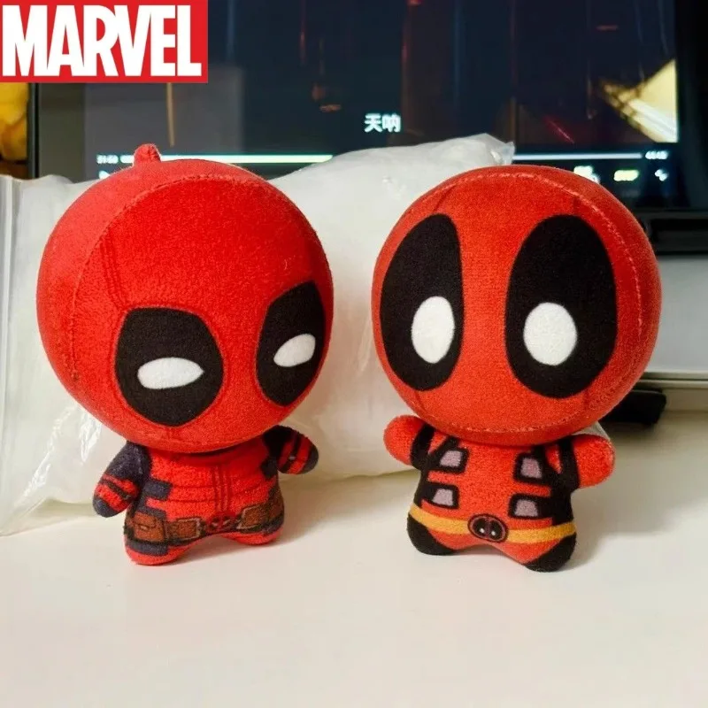 

Плюшевая кукла Marvel Avengers Spiderman Deadpool с аниме-мультяшным рисунком, креативная модная милая игрушка для мальчиков и девочек, праздничный подарок