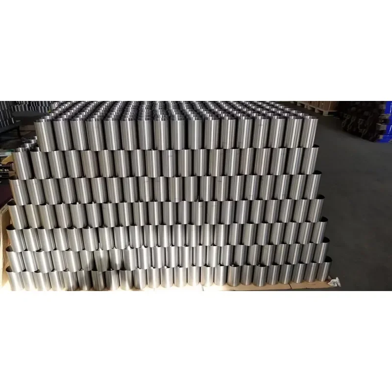 Forged Steel Camshaft Crankshaft Connecting Rod for Kubota V2203 V2403 V2607 V3307 V3300 V3600 V3800 Engine Spare Parts