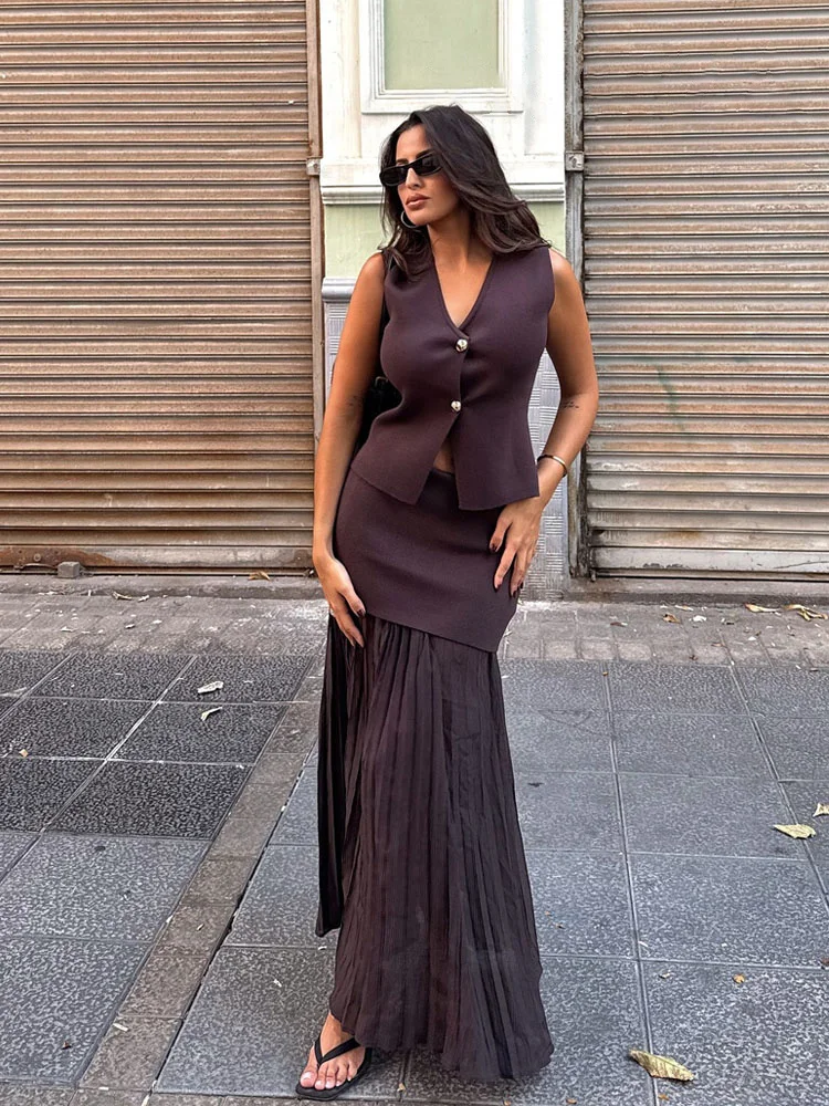 

Summer Women's Fashionable and Elegant V-neck Button Knitted Vest Splicing High Waist Side Zipper Skirt Set Commuter Two-Piece