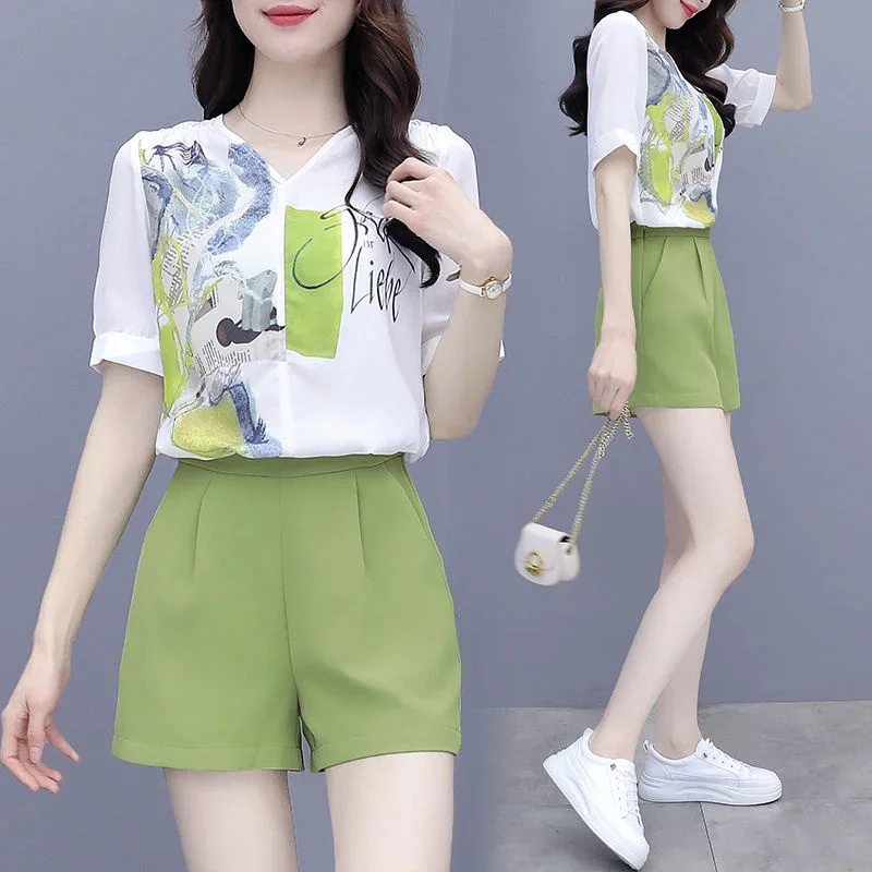 Wide leg activewear set Pinterest pin flowing movement