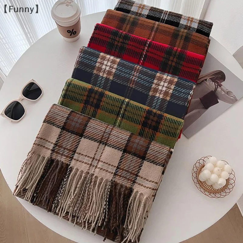 ómGrappig zas Sjaal Dames Winter Imitatie Kasjmier Plaid Modieus en veelzijdig Warm Student Ins Kwastje Sjaal