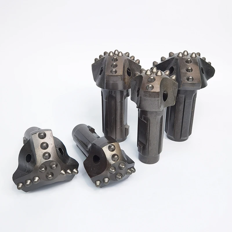 Three-wing drill bit 76/90/100/110/120/130/140/150 three-leaf alloy soil drill bit down-the-hole impactor drill bit