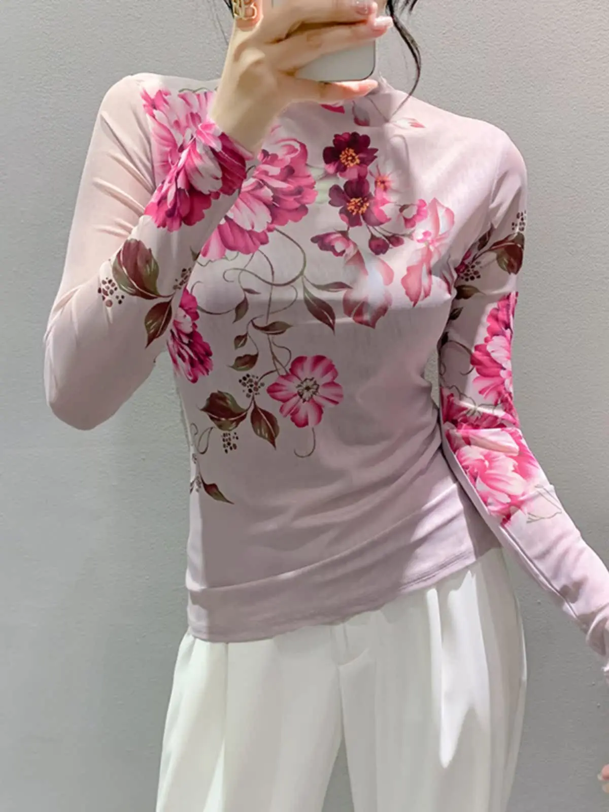 เสื้อผ้าผู้หญิงแฟชั่น ผ้าลูกไม้  คอลเลคชั่นฤดูใบไม้ร่วง-ฤดูหนาว  แบบยุโรป  คอสูง  ทรงเข้ารูป  สวยงาม  ช่วยลดเลือนริ้วรอย  ผ้าตาข่าย