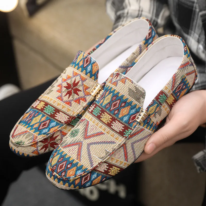 2026 Autumn Men's New Social Leisure Trendy Shoes Bean Shoes Breathable Lazy Shoes Loafers One Step Men's Large Size Footwear