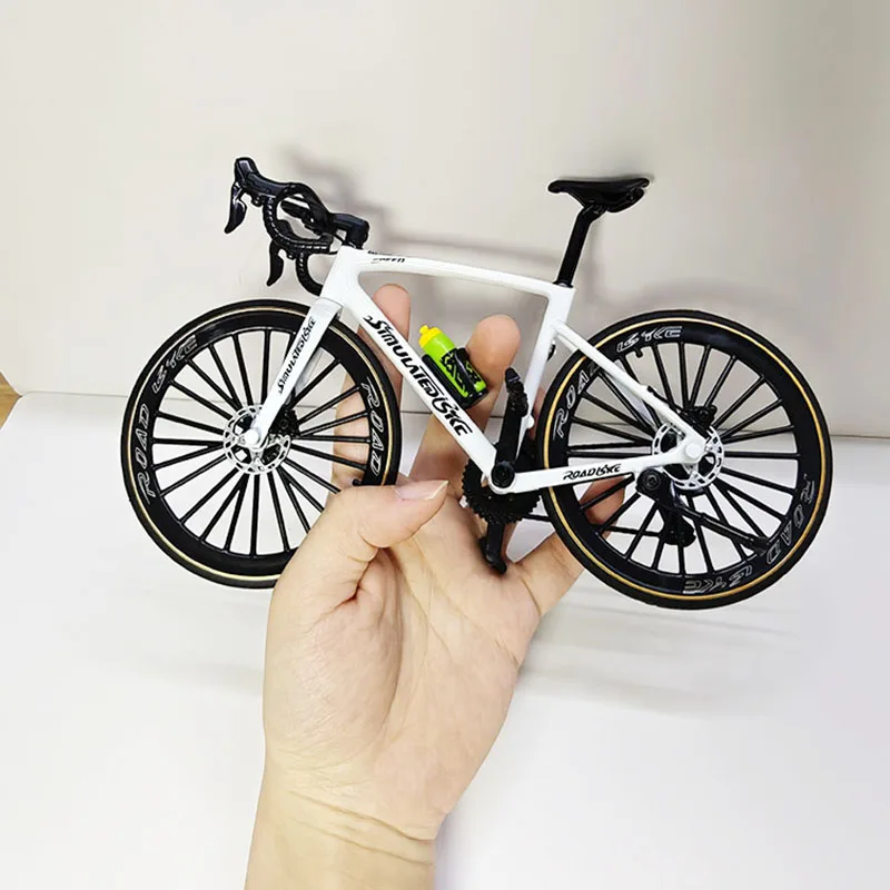 

1: 8 Mini Model Alloy Bicycle Diecast Metal Finger Mountain Adult Bicycle Simulation Collection Gifts Toys Boys