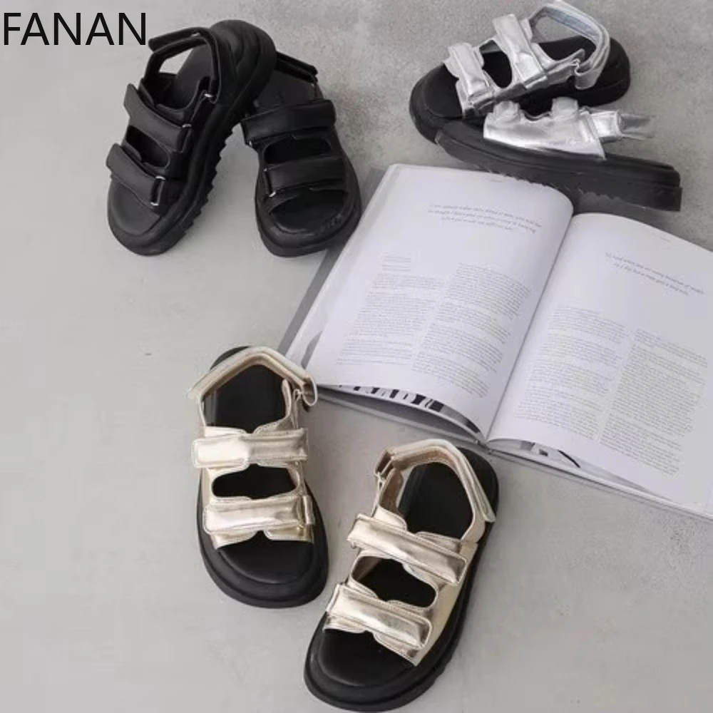 

Japanese Retro Sandals Soft Sole Velcro Low Heel Non-Slip Casual Flat Shoes Slippers Beach Casual Sandals Roman Shoes