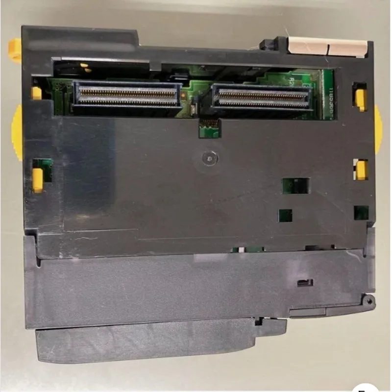 

New Original Module CP1W-MAD42 CP2E-N40DT-A CP2E-N20DT-D CP1W-40EDT CP2E-N40DT-D-ECM CP2E-S40DT-D CP2E-N14DT1-D