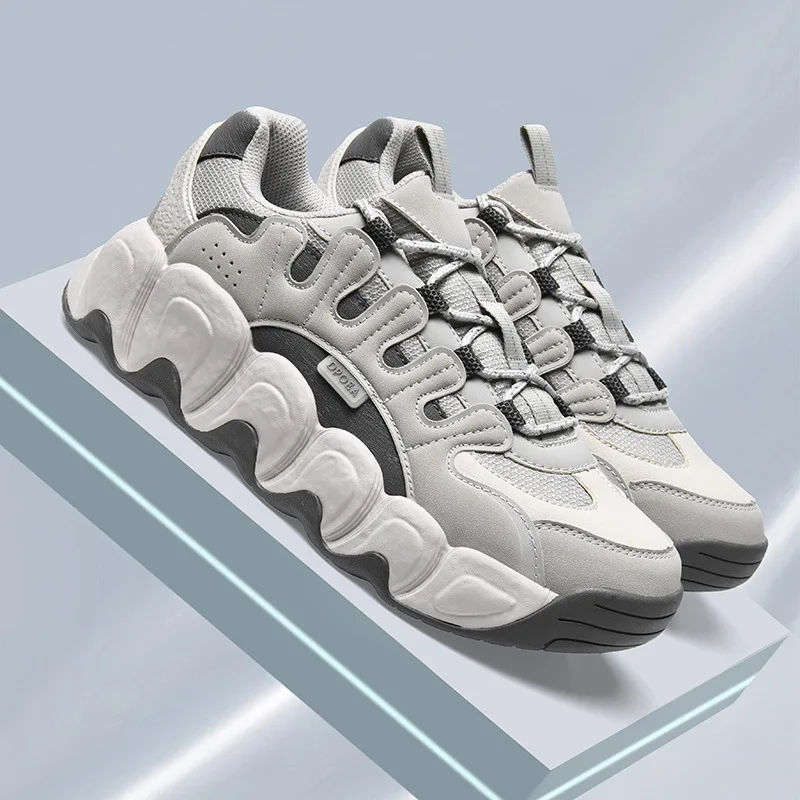 Putian arrive magasin physique magasin spécialisé qualité pain chaussures pois chaussures hommes et femmes papa chaussures baskets à semelles épaisses décontracté