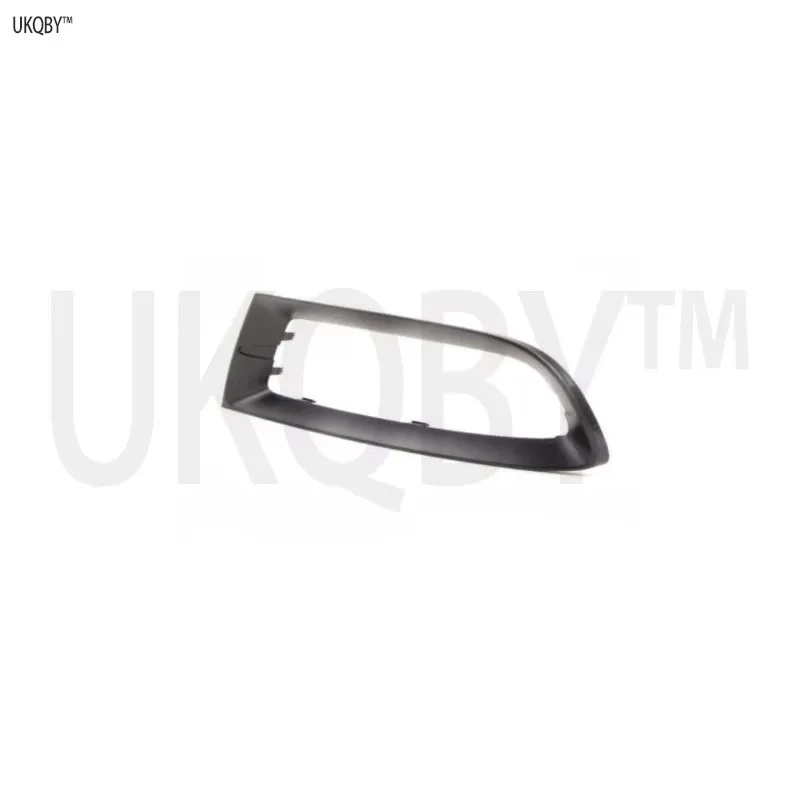 

Левая декоративная штанга на правой стороне решетки перегородки 51117203793 51117203794