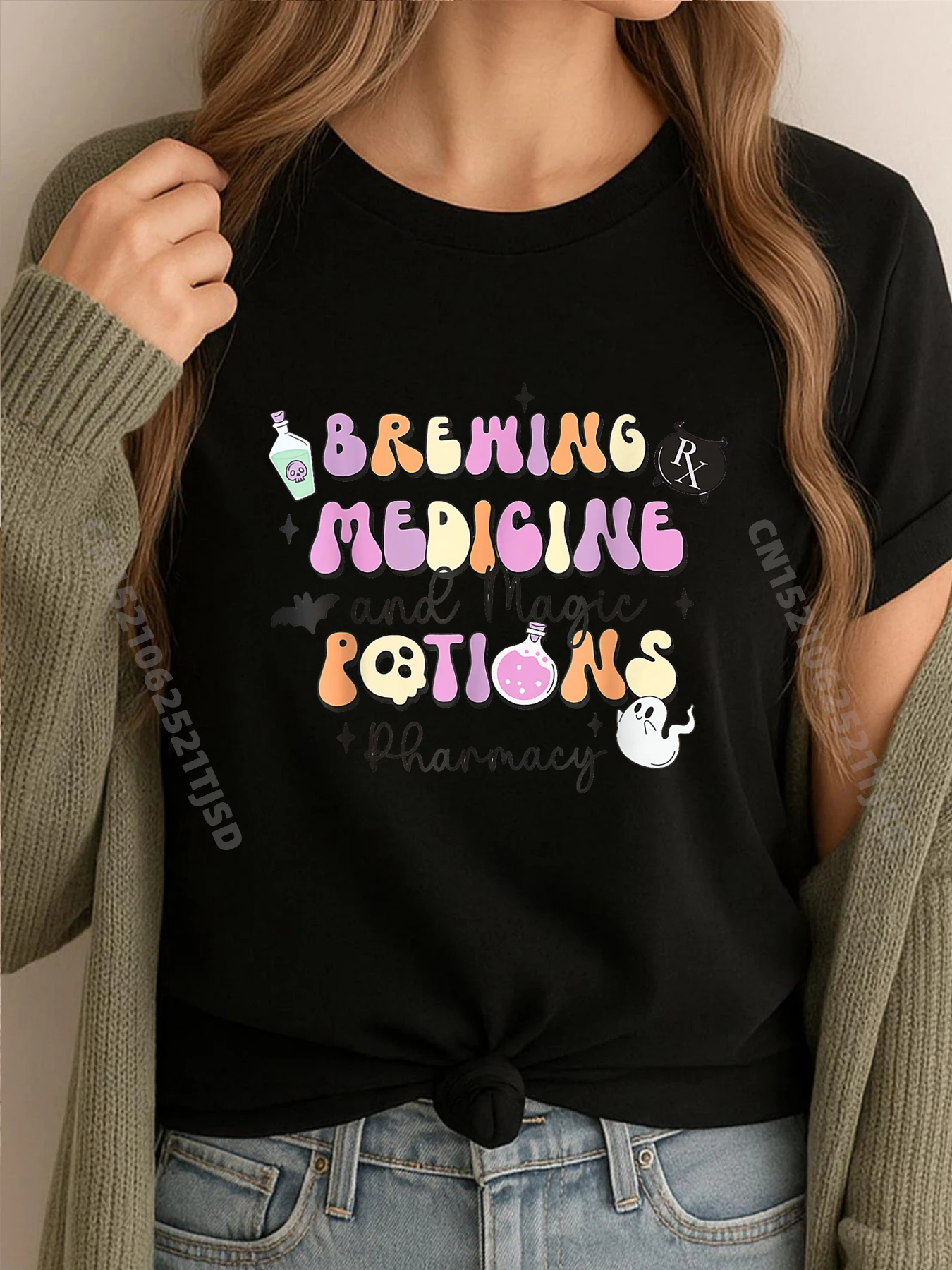 

Halloween Pharmacy Ghosts Brewing Medicine And Magic Potions Free Shippping Clothes Luxury T-Shirt Mens Tshirts Korean