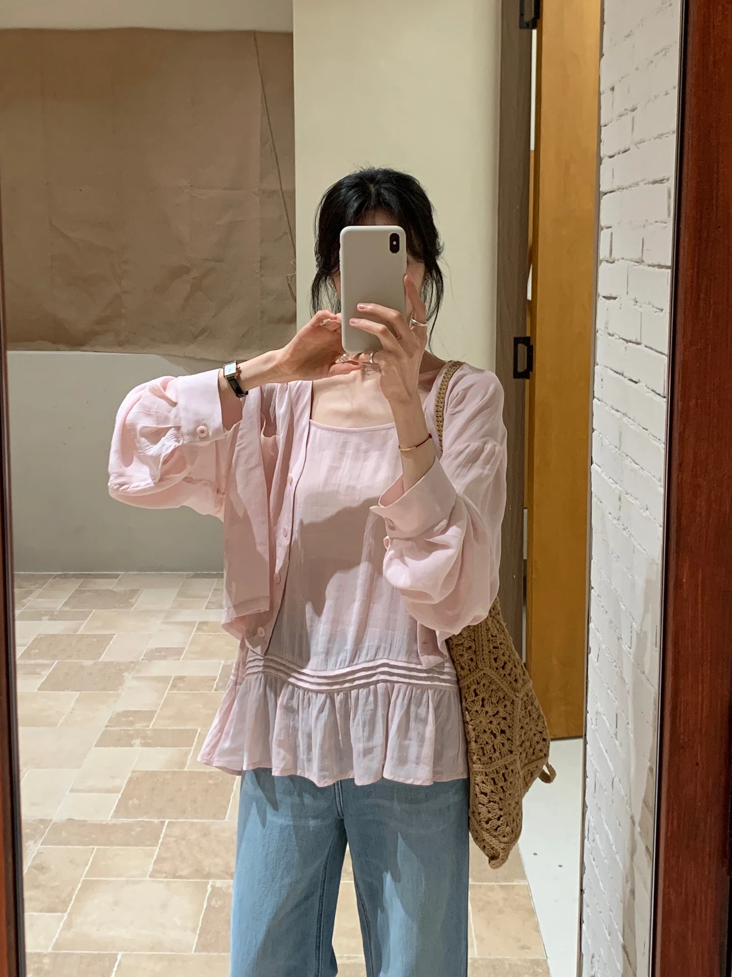 

Розовый льняной комплект из двух предметов: женская рубашка и топ с кружевным подолом, свободный крой, новый нежный стиль, тонкий, модный, весенний