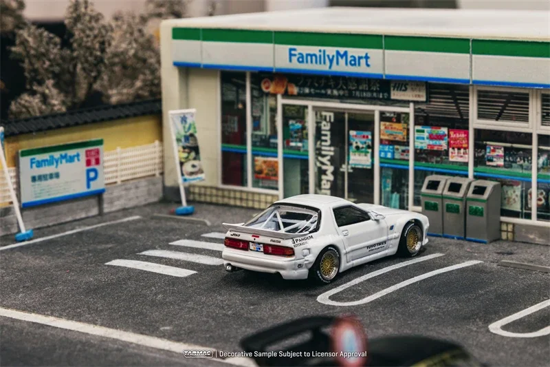 Tarmac Works 1:64 Pandem Mazda RX-7 FC3S White  Model Car