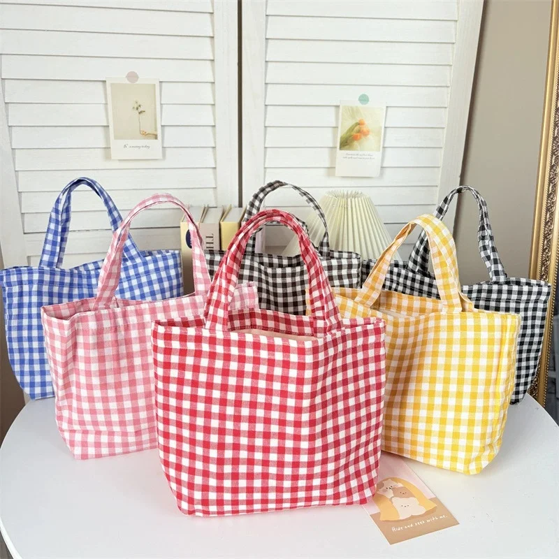 Artistic and Fresh Portable Lunch Bag, Japanese-Style Plaid Mommy Student Simple Fashion Handbag, Small Tote Bag for Outings