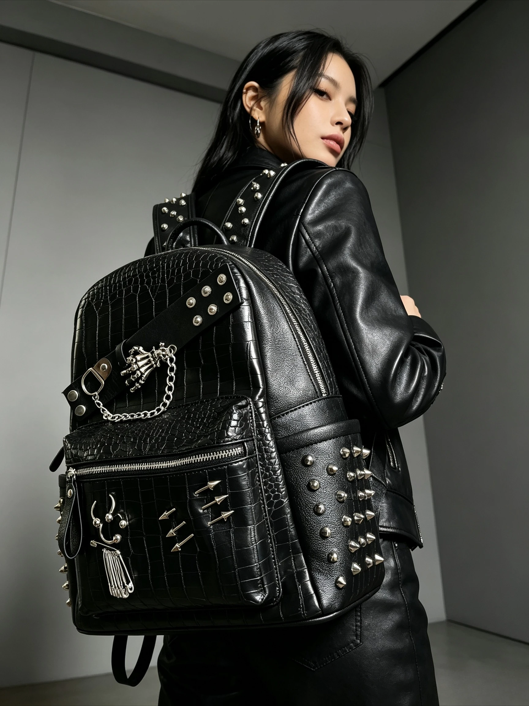 Men and Women Large Capacity Crocodile Textured Backpacks Fashion Motor Style Schoolbag Original Designed Punk Backpack