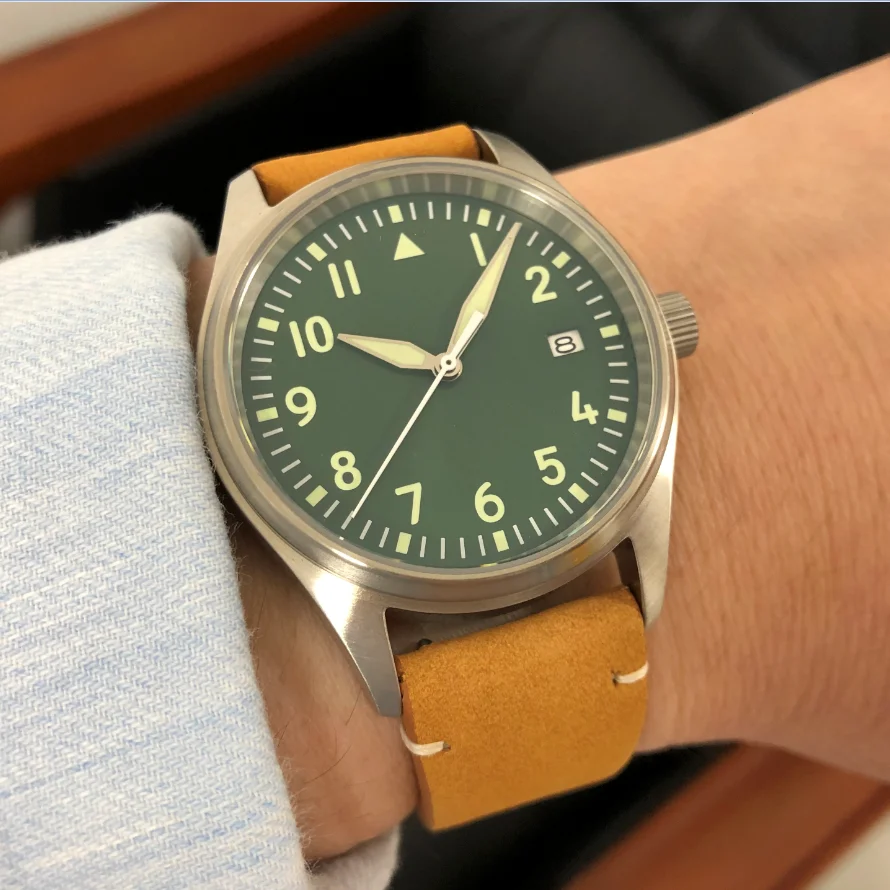 

New 39mm Green Dial No Logo C3 Luminous Japanese NH35 Automatic Mechanical Movement Pilot Men's Watch GR0801-25