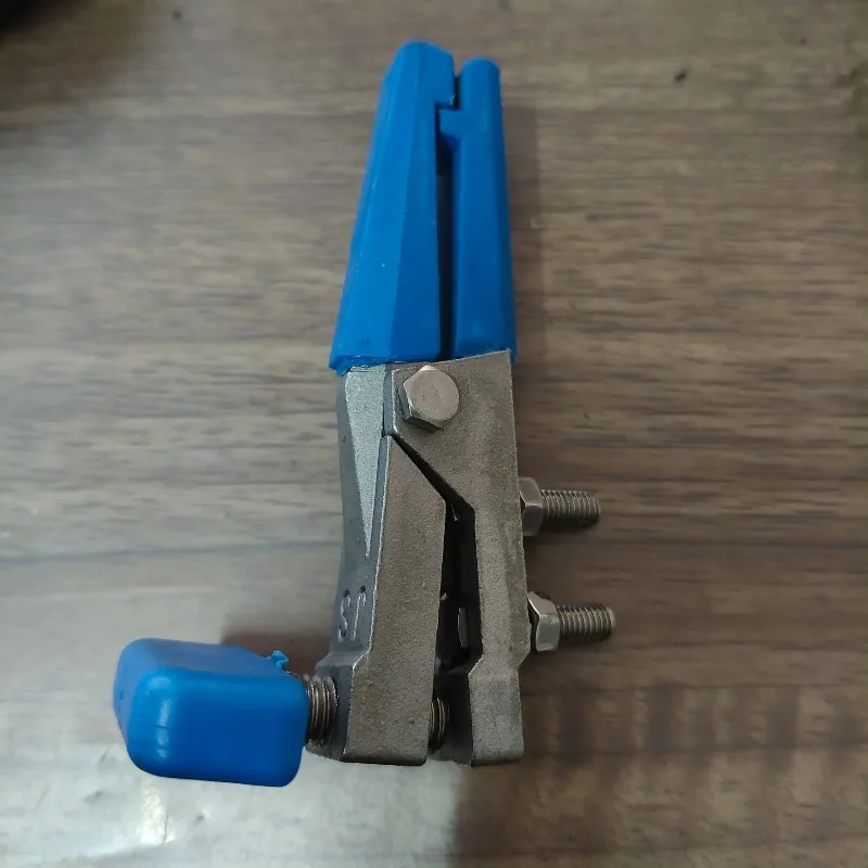 Electroplating line conductive clamp stainless steel quick clamp electroplating equipment hand twist duckbill clamp