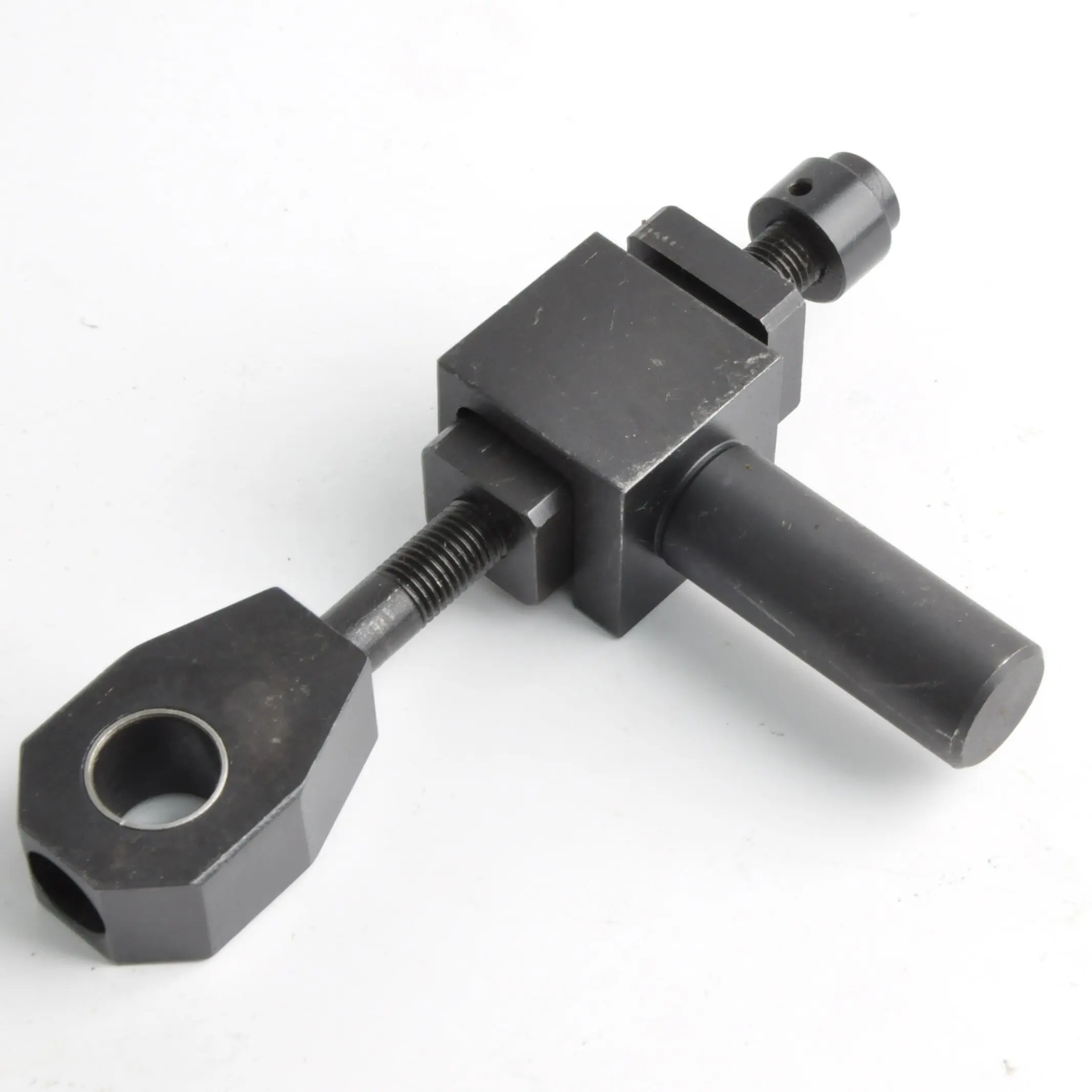 Najwyższej jakości śruba regulacyjna wałka wodnego 71.030.263 71.030.261 CD102 SM102 do maszyn drukarskich Heidelberg ﻿   Części