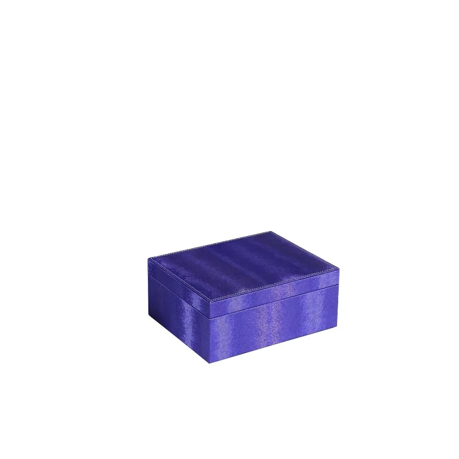 

9.8 Long Jewelry Case Azure Blue