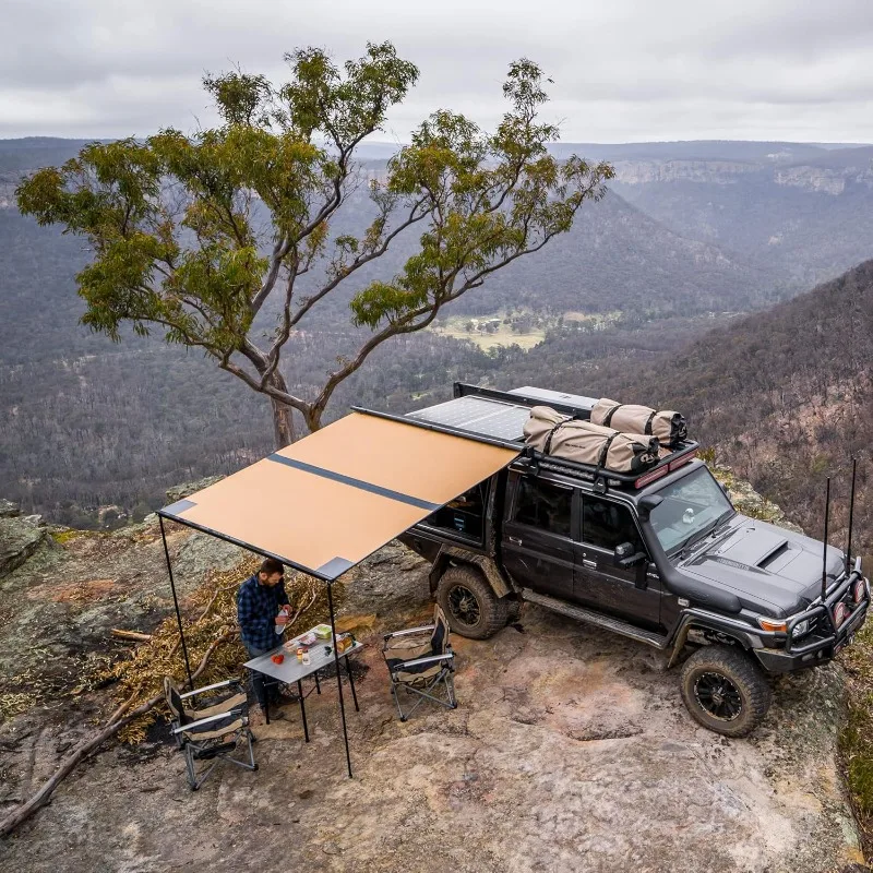 

Retractable awning for trucks, SUVs, RVs, campers