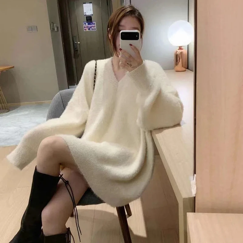 Elegant Sexy V-neck Imitation Mink Velvet Knitting Pullovers Autumn Winter Thick Loose Long Sleeve Midi Sweater 2023 White Tops