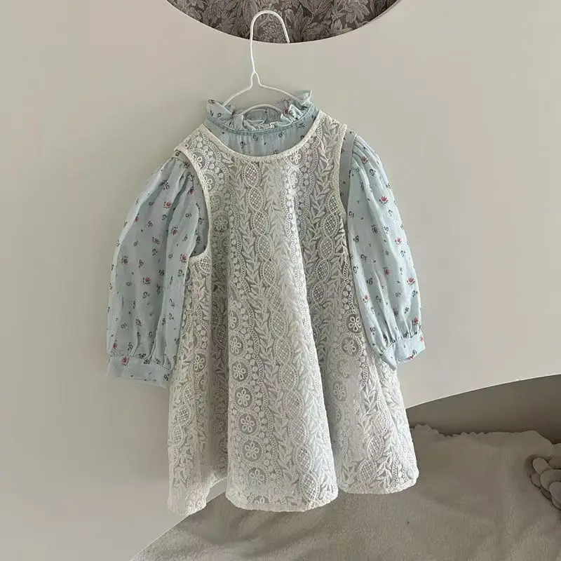 

Корейский весенний комплект одежды из 2 предметов для маленьких девочек, хлопковое платье с длинными рукавами и цветочным принтом, костюм с полым кружевом без рукавов, детский жилет для девочек, наряд