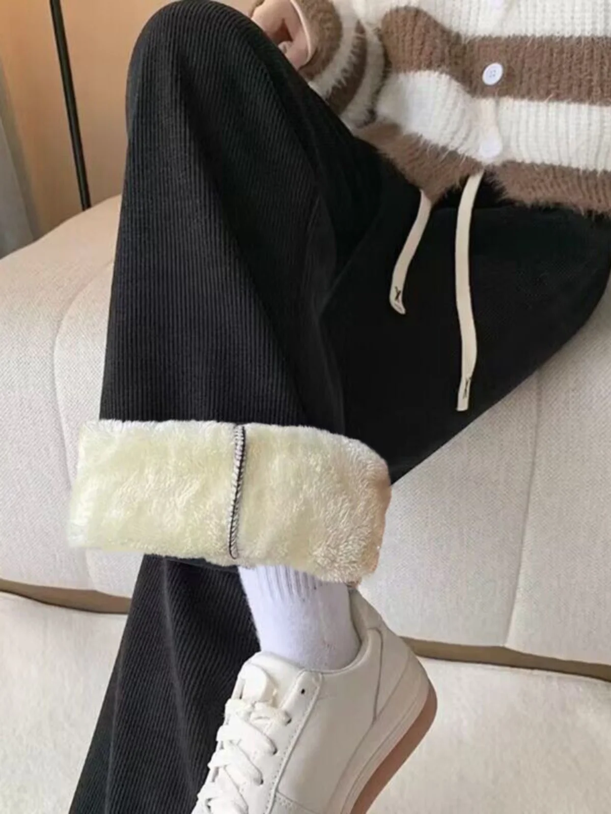 Celana Korduroi Wanita Musim Gugur Musim Dingin Celana Kaki Lebar Pinggang Tinggi Sle Baru Celana Sle Berlapis Fce Drapey Yang Menawan