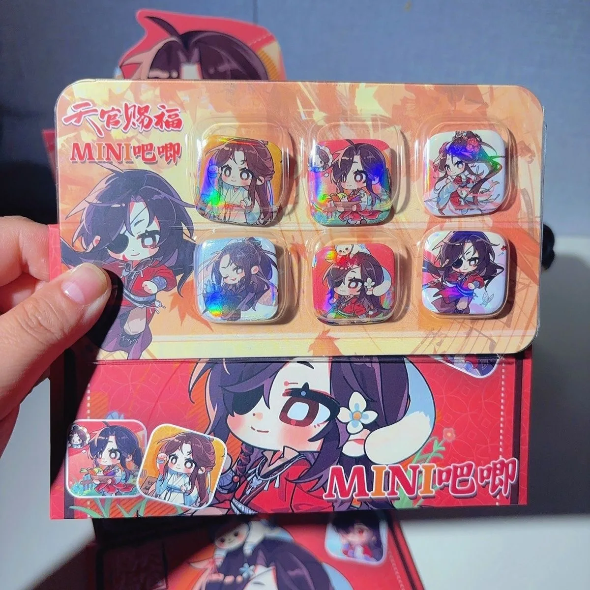 Tianguan Blessing شريط مربع صغير صندوق أعمى حزمة من 6 Q-Edition Xielian Flower City المحيطة شارات صفيح الزخرفية