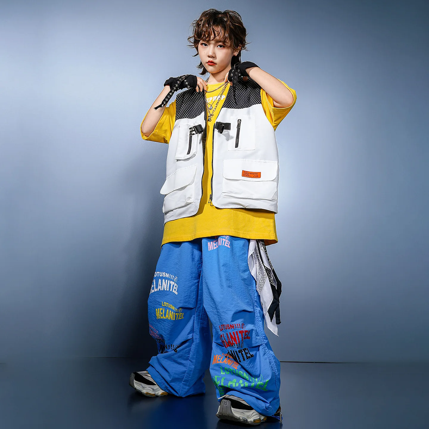 Enfant Kpop Hip Hop vêtements blanc sans manches veste gilet bleu décontracté jambe large Parachute pantalon pour fille garçon danse Costume vêtements