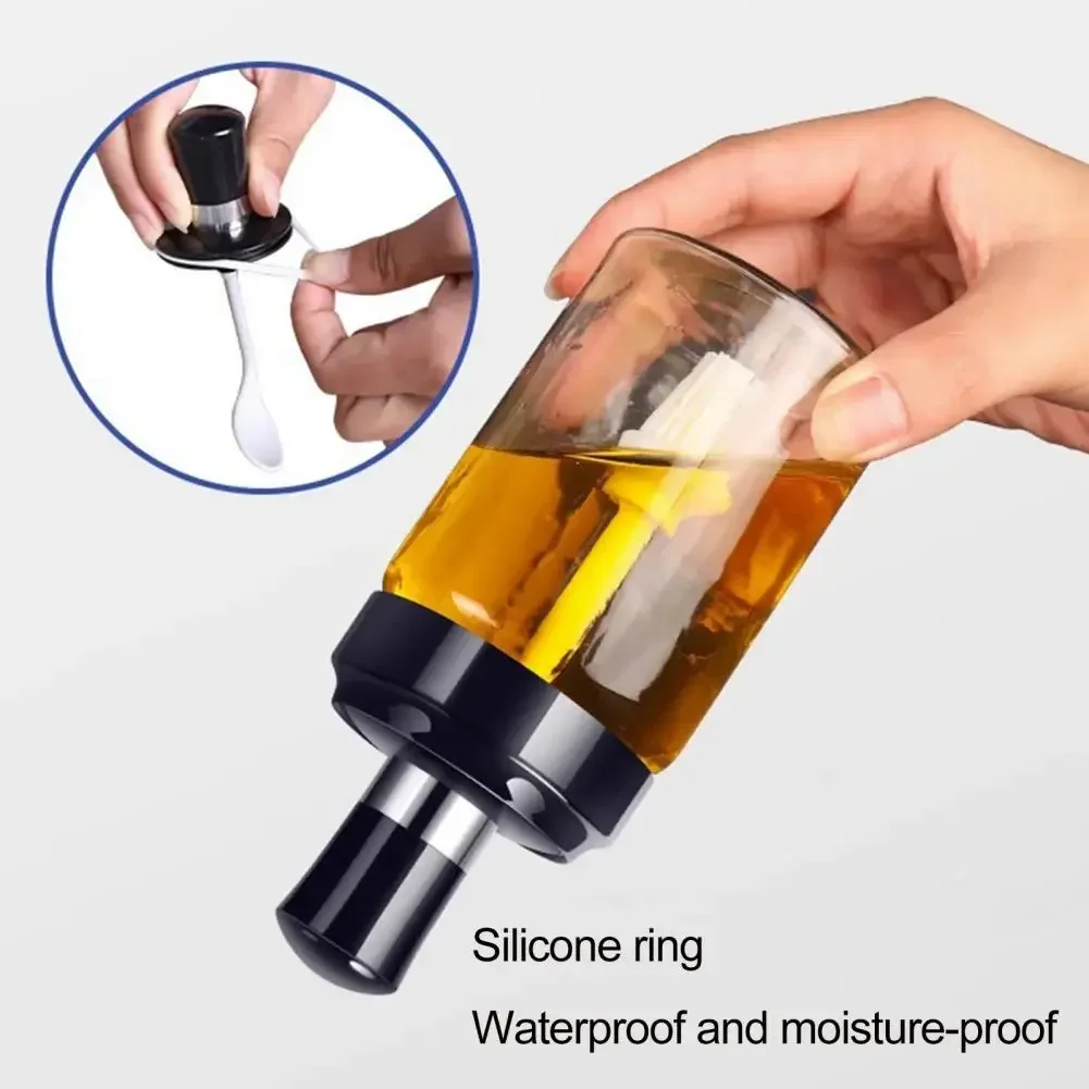 Salt Dispenser Leak-proof Glass Seasoning Bottles with Spoon Cover for Kitchen Storage Set