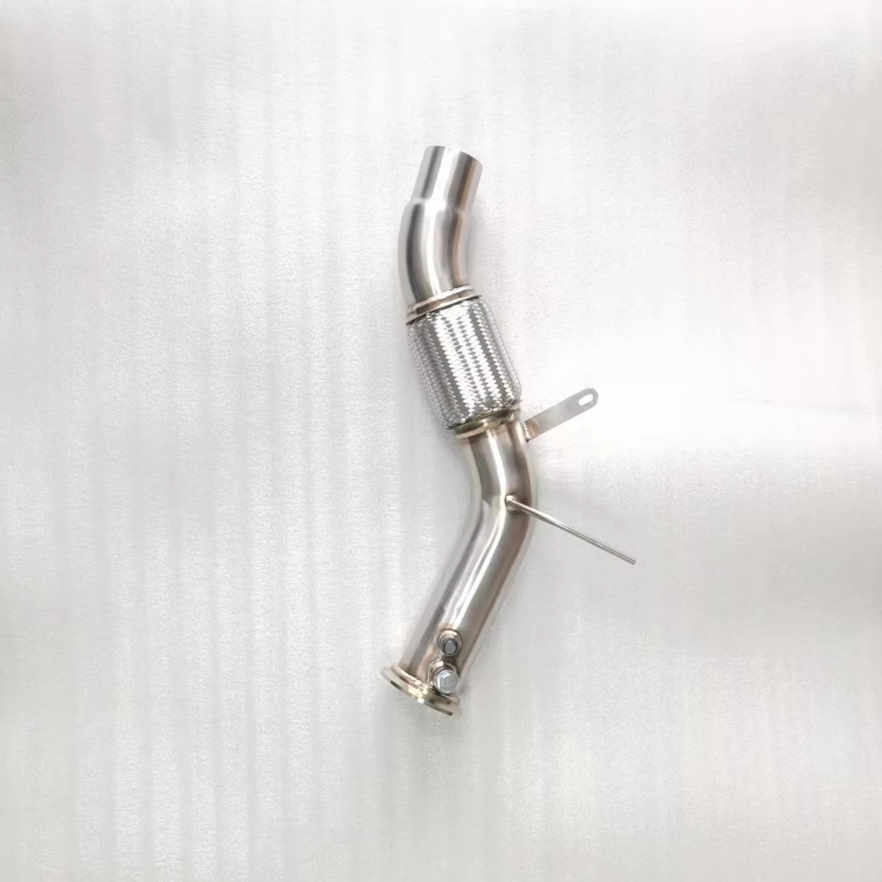 

Выпускные коллекторы (даунпайпы) для BMW M57 E90 E91 E92 E93 325D 330D N57 2007-2013