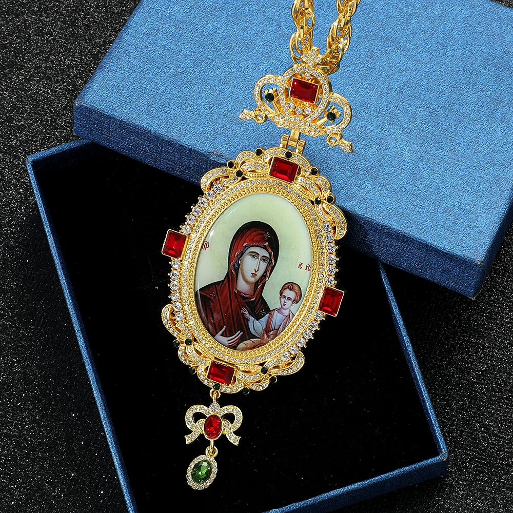 Retro European American Pectoral Crown Cross Necklace with Zircon Inlay for Women Men Accessory Personality Gift