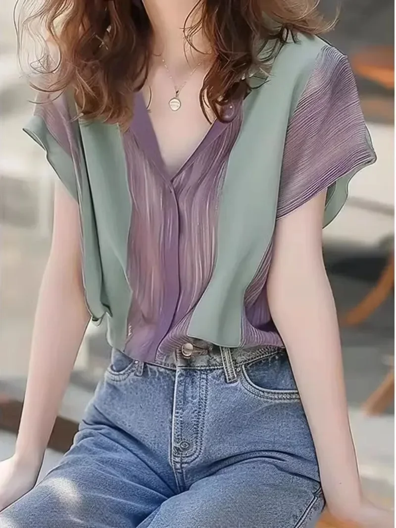 เสื้อวินเทจของผู้หญิงเสื้อเกาหลีแฟชั่นคอวีหลวมฤดูใบไม้ผลิ/ฤดูร้อนเสื้อผ้าเย็บปะติดปะต่อกันแขนสั้นผู้หญิงท็อปส์