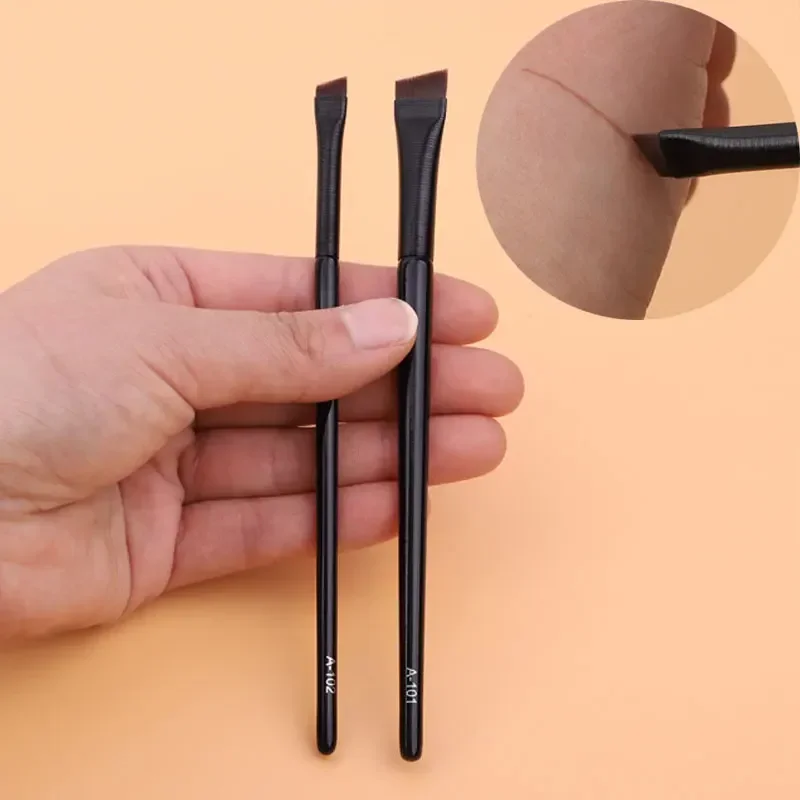 Pennello pennello per Eyeliner per sopracciglia pennello per sopracciglia angolato piccolo professionale contorno per sopracciglia strumenti per il trucco dell'eyeliner Fine