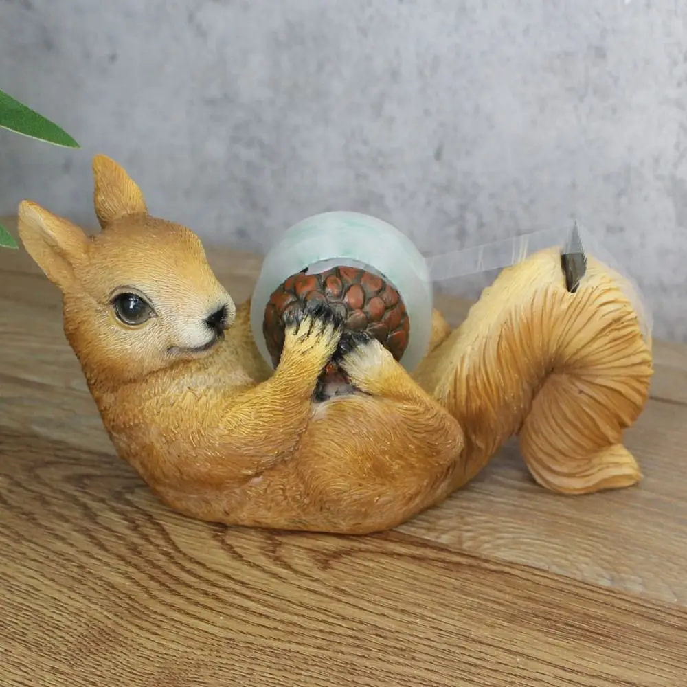 Cartoon Squirrel Tape Holder Animal Shaped Resin Squirrel Tape Dispenser Eco-friendly Squirrel Desktop Ornaments DIY Decoration