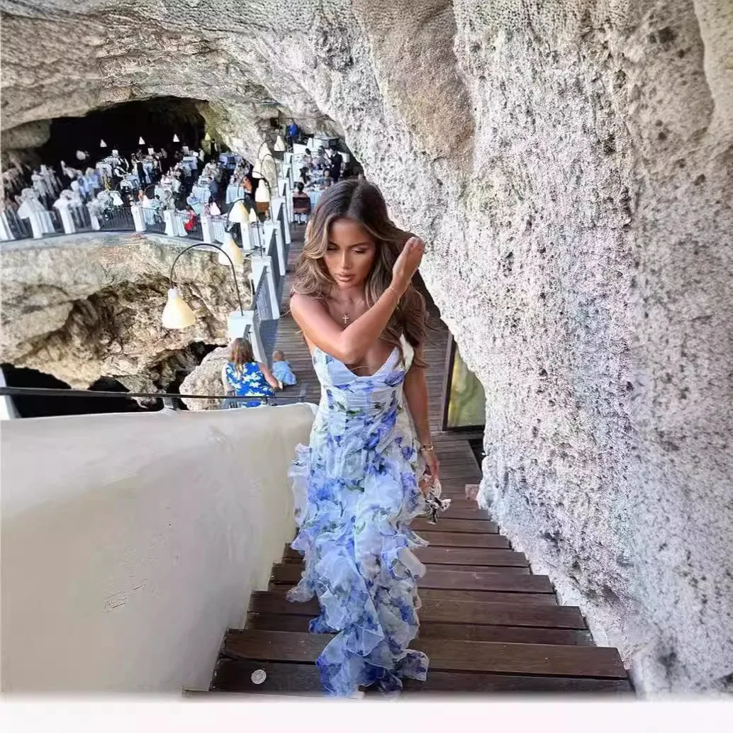 Abito maxi aderente in chiffon con fiori senza schienale con scollo a V sexy delle nuove donne estive Abito maxi con volant da spiaggia con taglio celebrità diviso