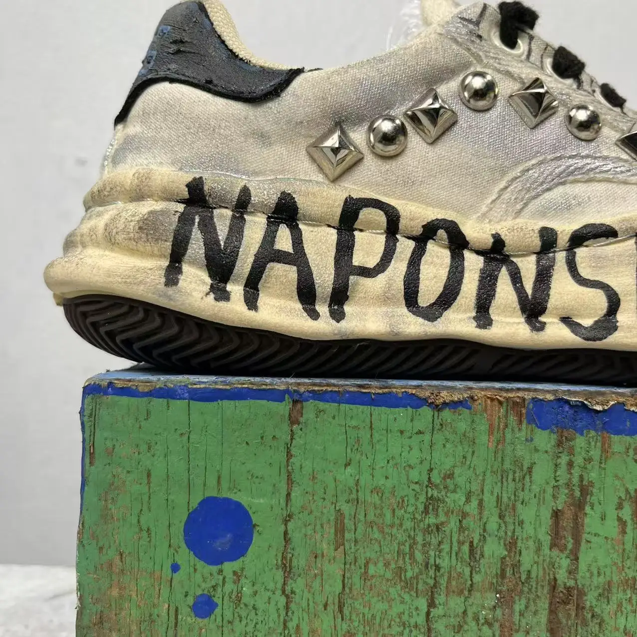 本物の画像 ダメージ加工 ハンドメイド シェルトゥ フラット 快適 トレーナー ストリートカジュアル ハイストリートシューズ