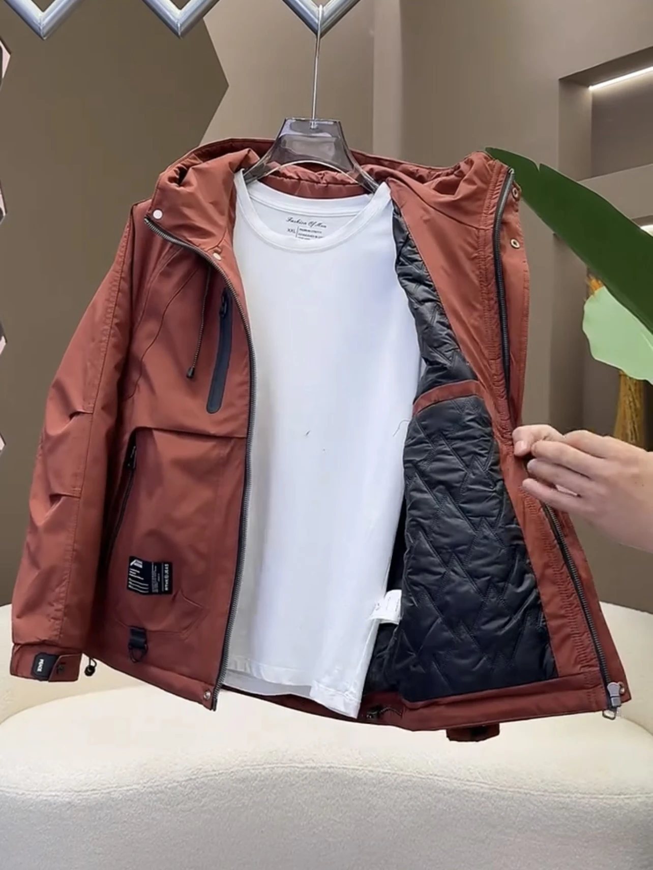 

Spring Autumn Men's Casual Outdoor Workwear Jaet Hooded Polyester Fabric Zipper Decoration Windproof Faionable Label Jaet