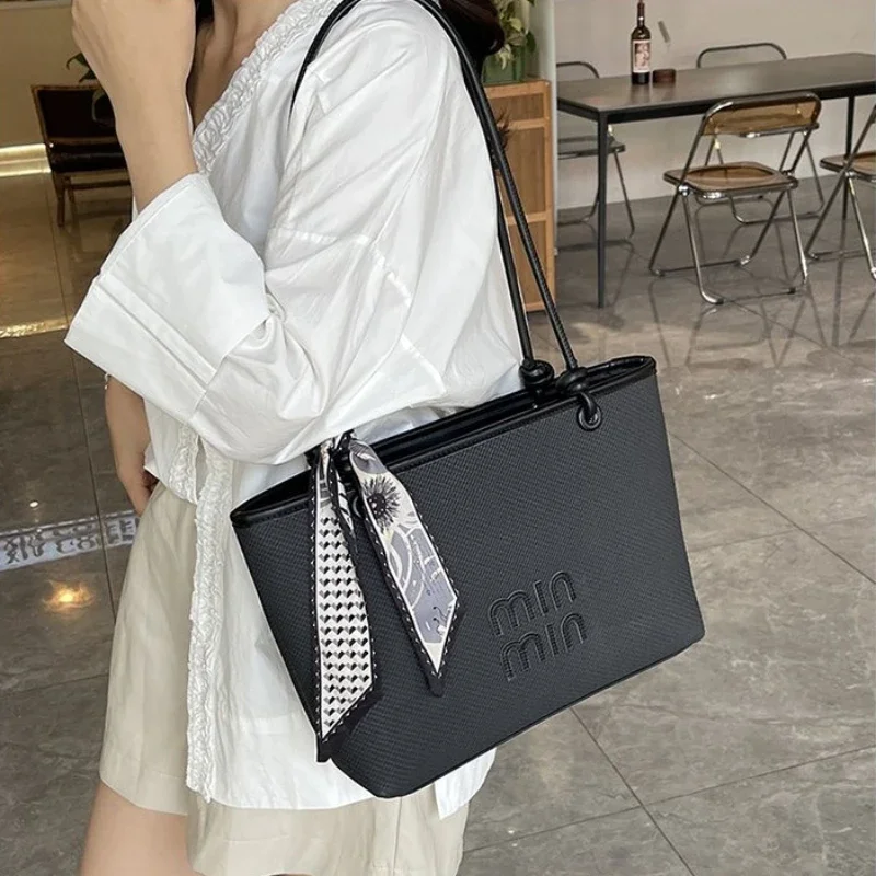 Trendy Design Simple Unique Leisure Diaper Bags For Ladies Luxury Brand Elegant Crossbody Bag Leather Shoulder