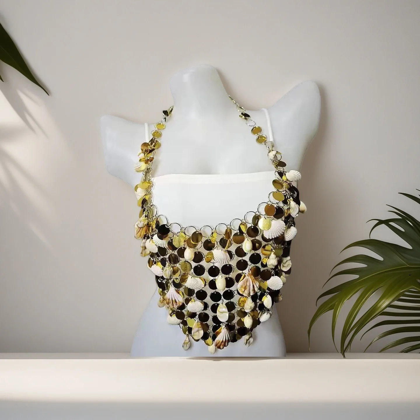 Hot Selling Handmade Shell Bead Top, Neck Hanging Strap, Shell Bra, Summer Beach Sexy Body Chain Decoration, Strapless
