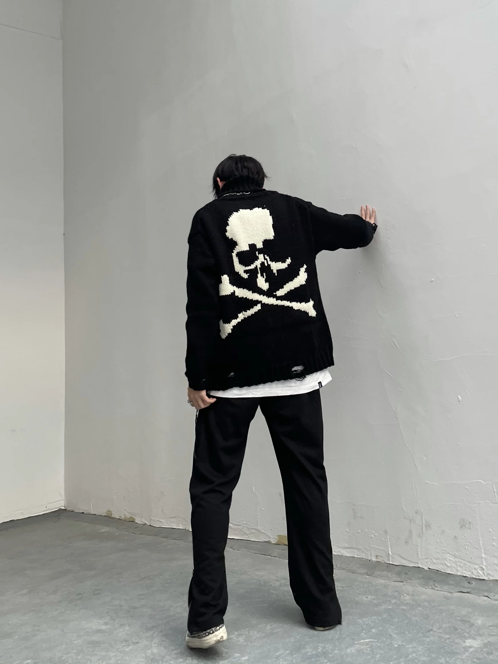 2022 MMJ Retro Dark Hole Back Skull Head Sweater lovers Loose High Street Sweater MY623