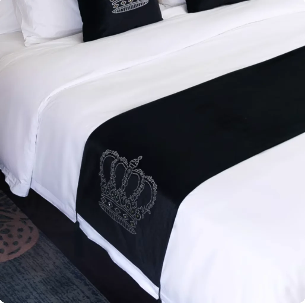 High end Crown Hot Diamond Pillow Bed Flag Runner with Towel Simple Light Luxury Grey Hotel Home stay Villa Bed Tail Towel Cover