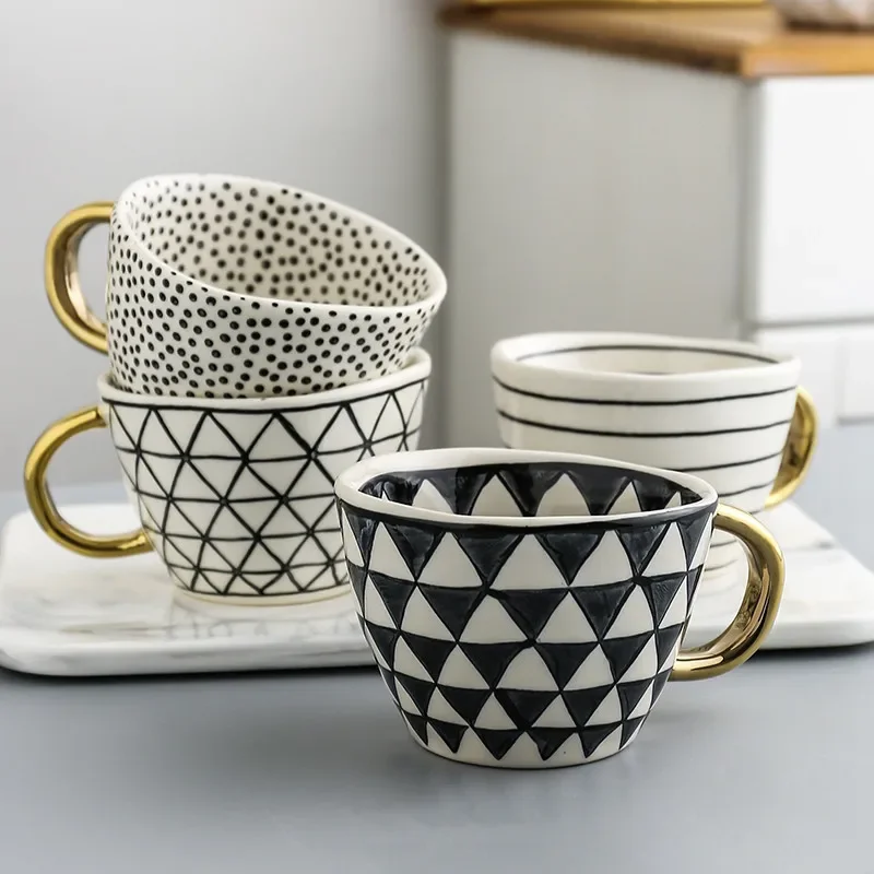 

Hand Painted Geometric Ceramic Mugs With Gold Handle Handmade кружка Coffee Cup Tea Milk tazas de café canecas de porcelana