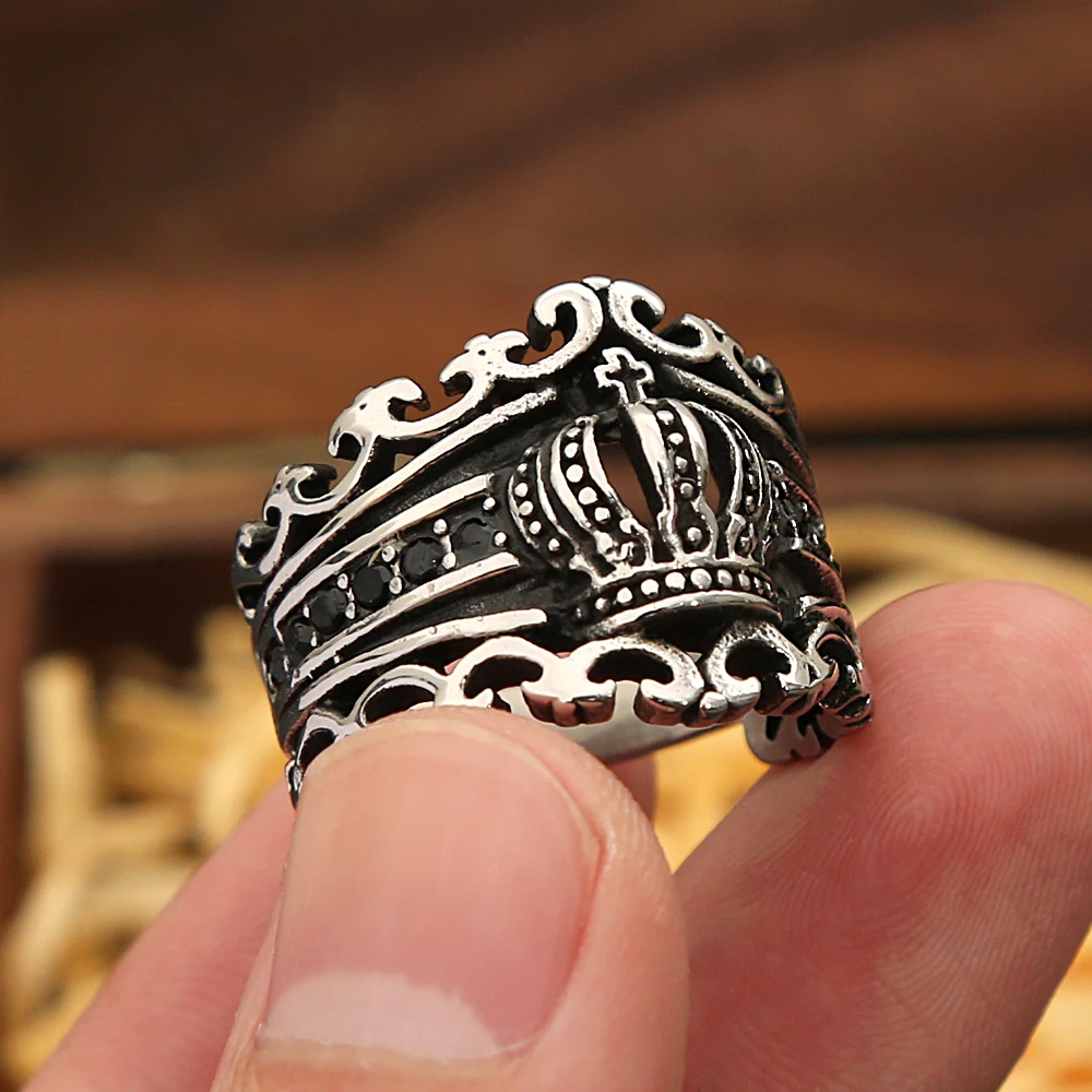 Fashion Vintage Cross Crown Lace Edge Religious Style Amulet Ring For Men Women Stainless Steel Creativity Jewelry Wholesale