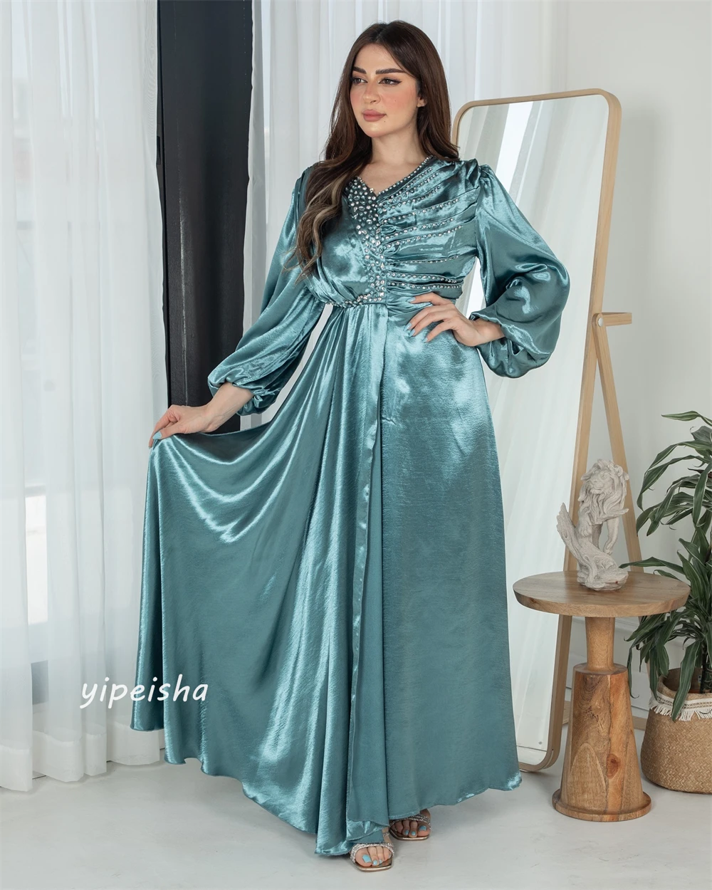 Robe Longue en Satin à Paillettes pour Femme, Vêtement avec Perles, Froncée, Ligne A, Col en V, sur Mesure, pour Occasions