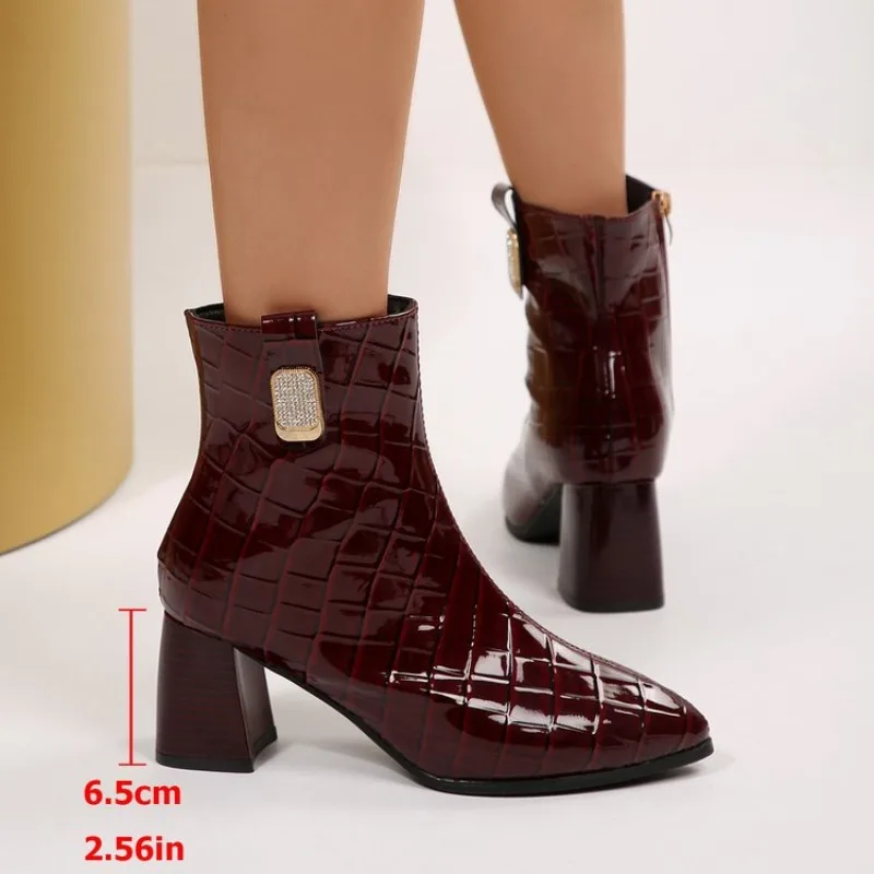 

Lacquer Leather Short Boots Women 2026 New Four Seasons British Fashion Comfort Boots Outdoor Walking Casual Shoes Plus Size 41