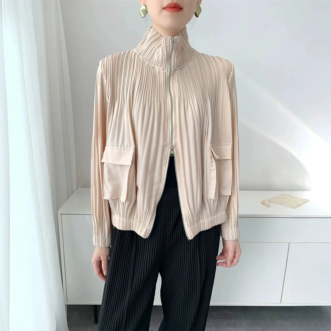 Miyake-style Pleated Windproof Jacket for Women, Loose and Versatile Casual Jacket, Minimalist and Sophisticated Cardigan Top
