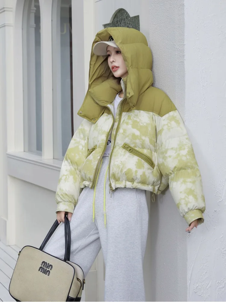 2025 Nuovo inverno stampato piumino da donna corto con cappuccio cravatta tinta design cappotto di pane addensato caldo piumino d'anatra bianco
